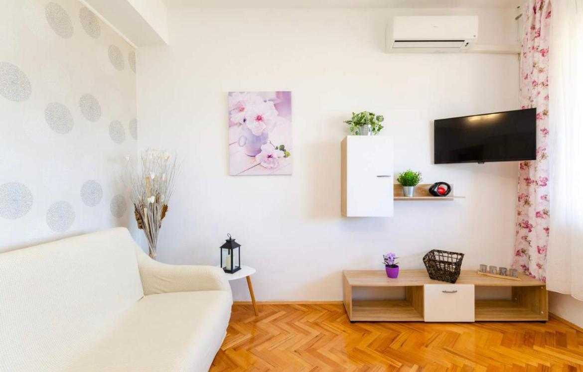 Apartments Tatjana Crikvenica Extérieur photo