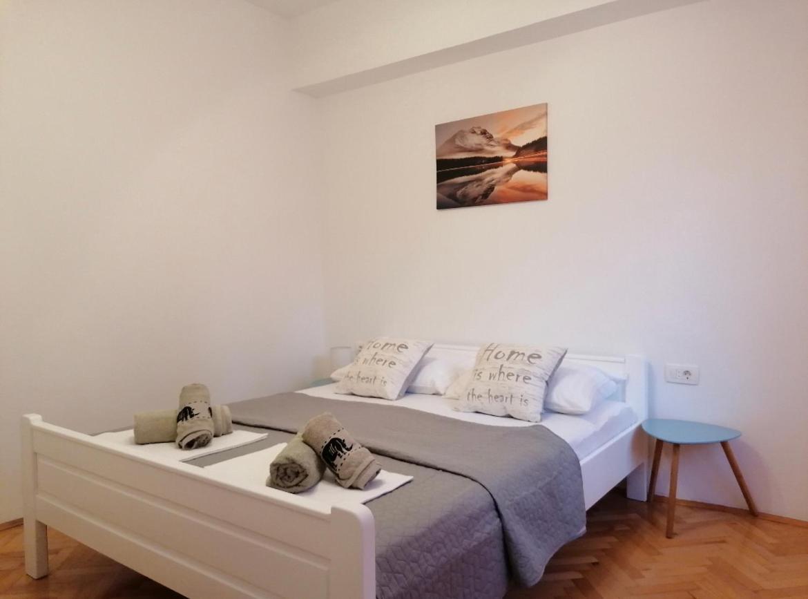 Apartments Tatjana Crikvenica Extérieur photo