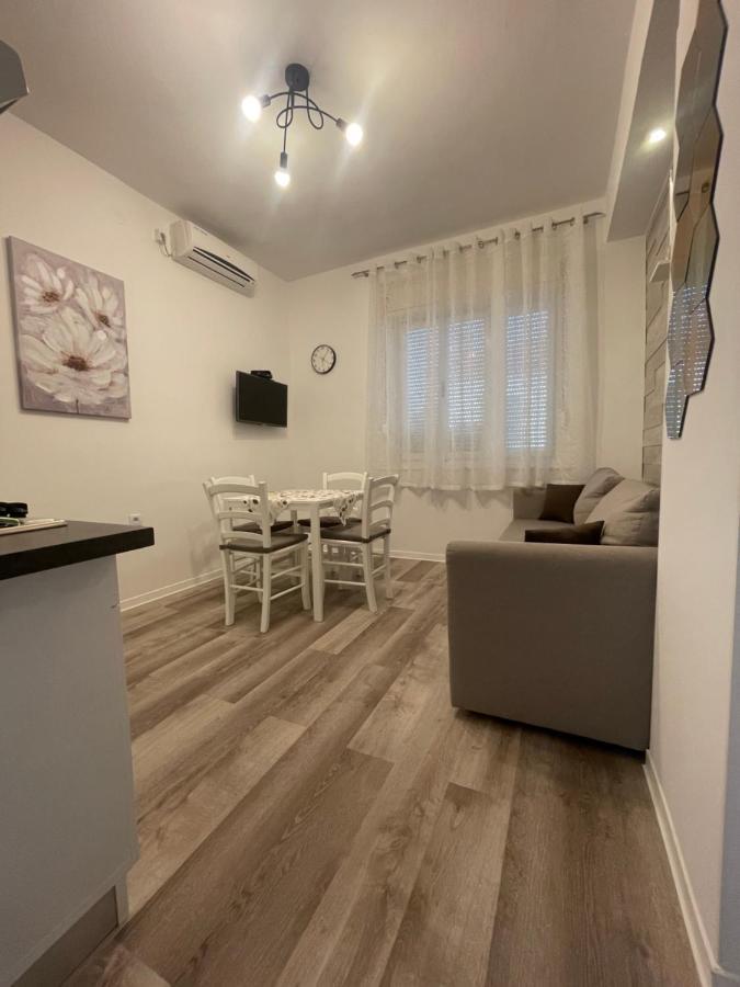 Apartments Tatjana Crikvenica Extérieur photo
